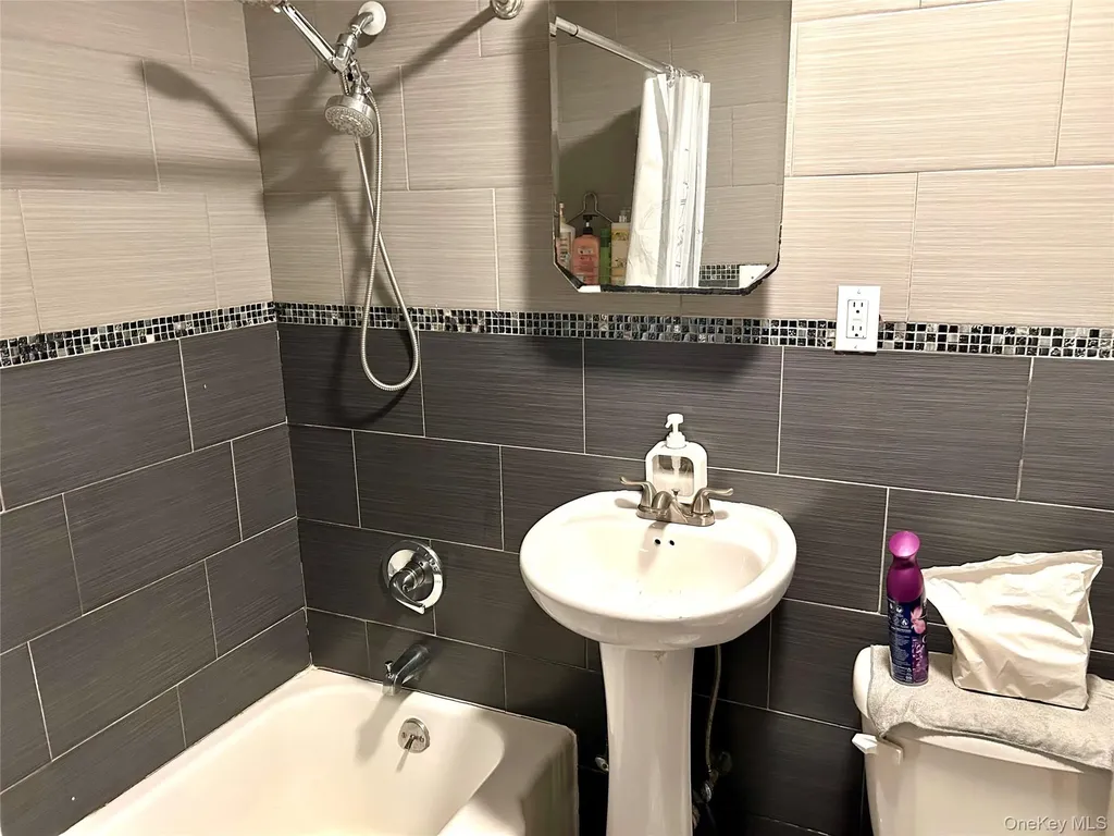 237 Willow Street Yonkers NY 10701
