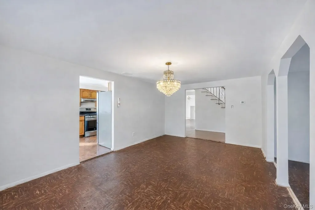 2 Almike Drive Centereach NY 11720