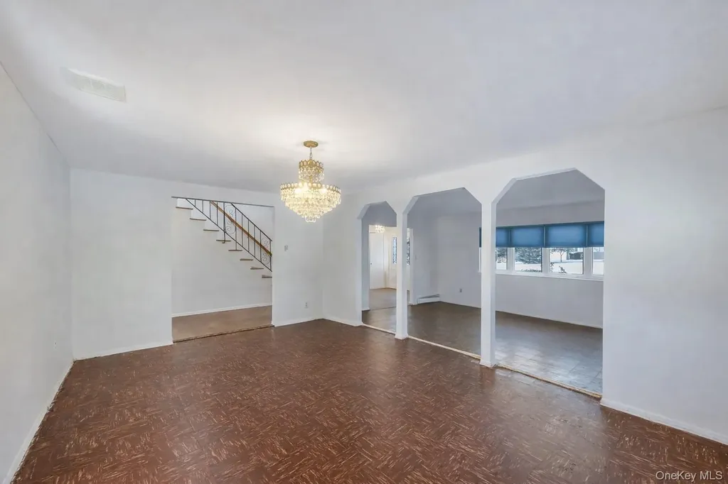 2 Almike Drive Centereach NY 11720