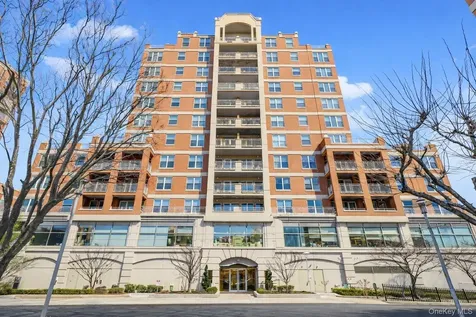 50 Oceana Drive W Brooklyn NY 11235