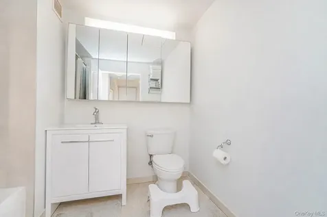 50 Oceana Drive W Brooklyn NY 11235