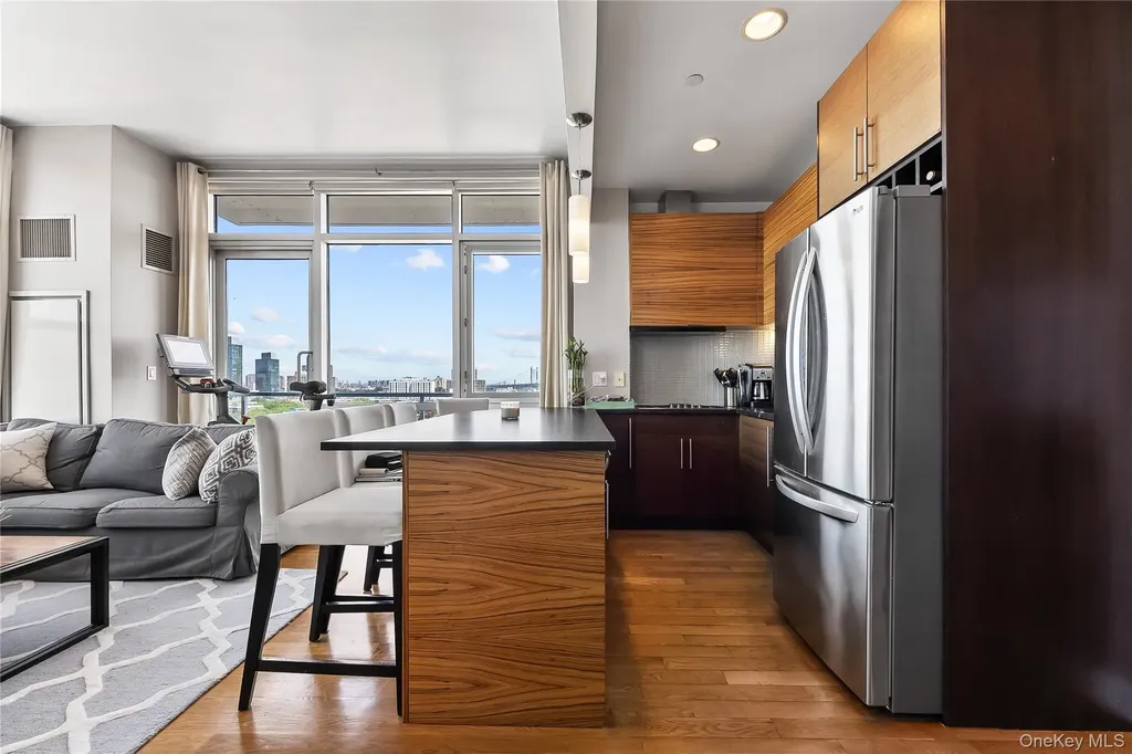 11-24 31st Avenue Astoria NY 11106