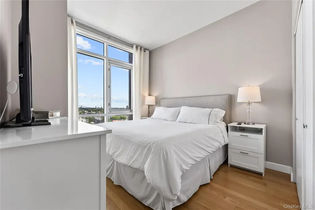 11-24 31st Avenue Astoria NY 11106