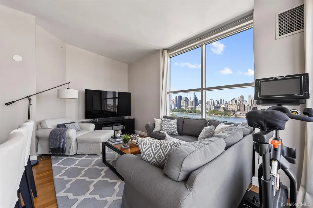 11-24 31st Avenue Astoria NY 11106