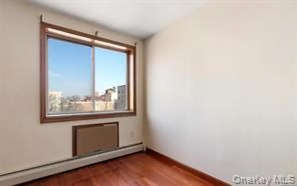 142-29 37th Avenue Flushing NY 11354