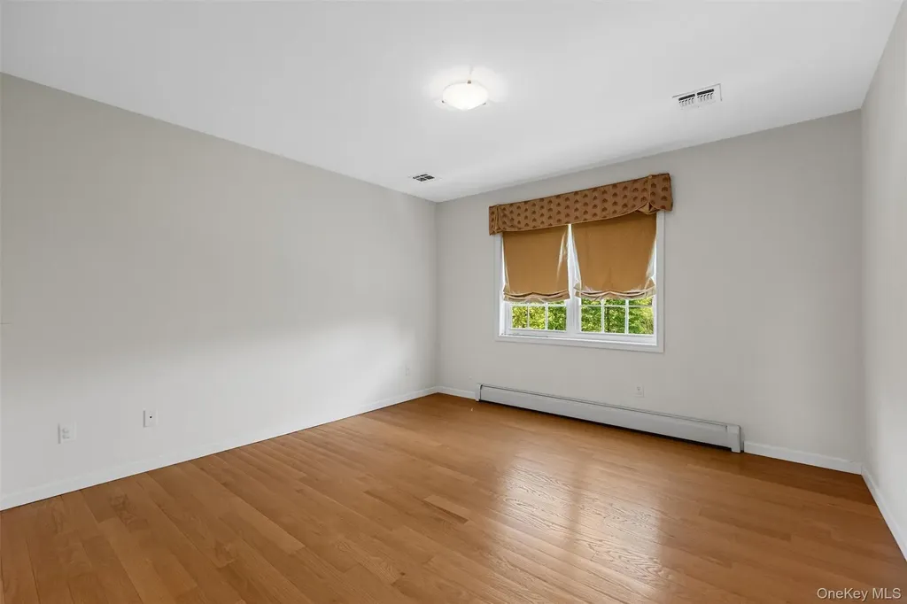 20 Goshen Road Chester NY 10918