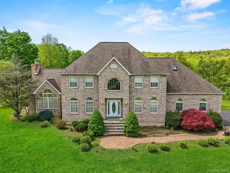 20 Goshen Road Chester NY 10918