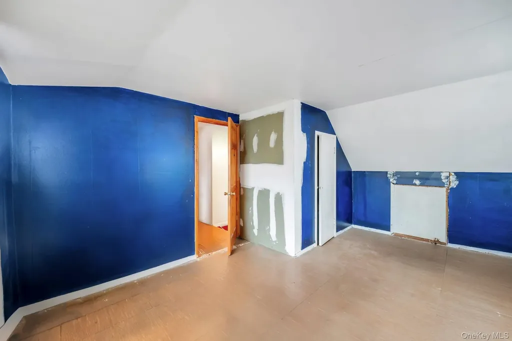 2528 Marshall Avenue Bellmore NY 11710