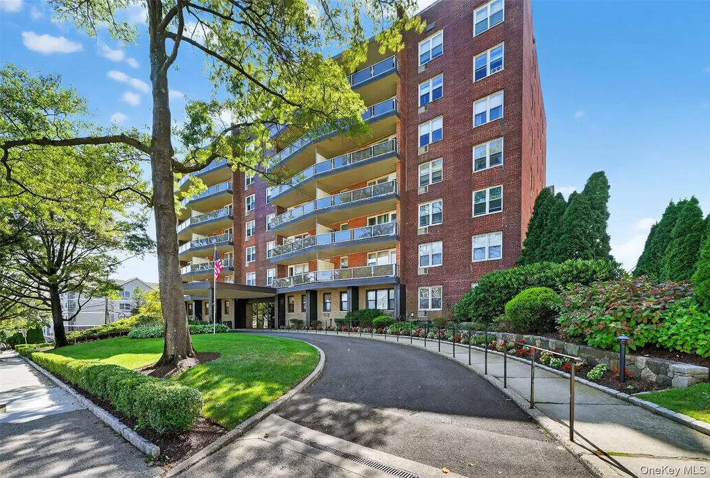 360 Westchester Avenue Port Chester NY 10573