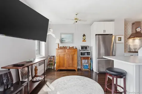 360 Westchester Avenue Port Chester NY 10573