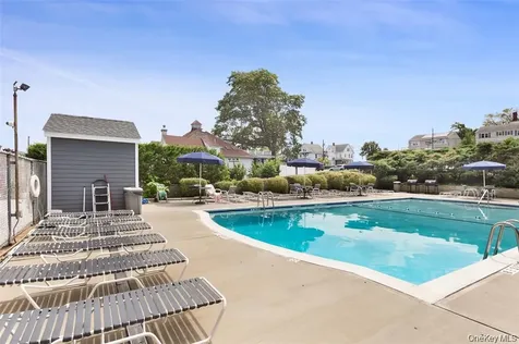 360 Westchester Avenue Port Chester NY 10573