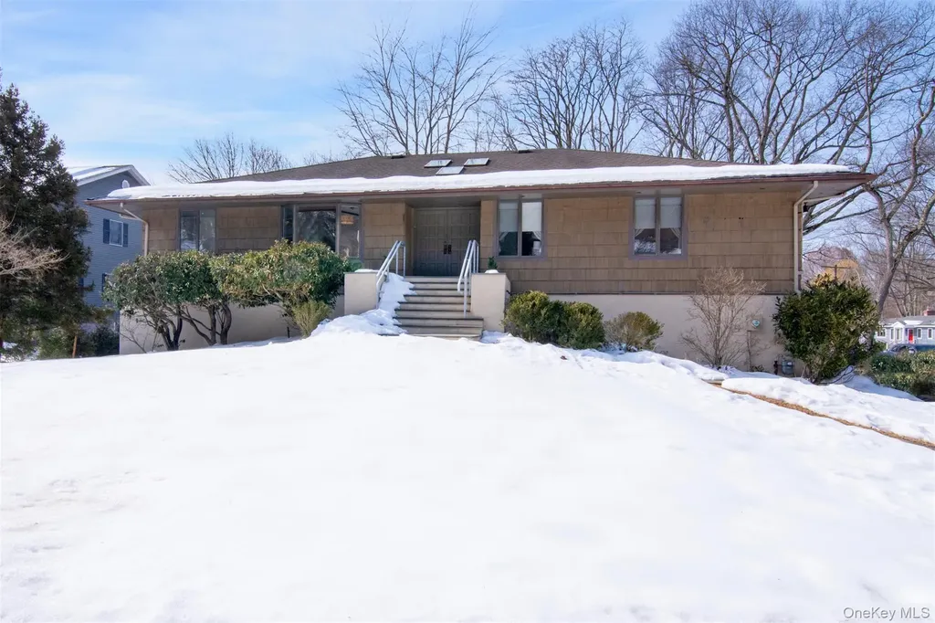 4 Ilinka Lane Irvington NY 10533