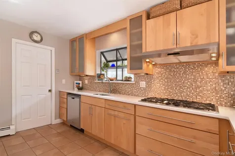 4 Ilinka Lane Irvington NY 10533