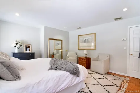 4 Ilinka Lane Irvington NY 10533