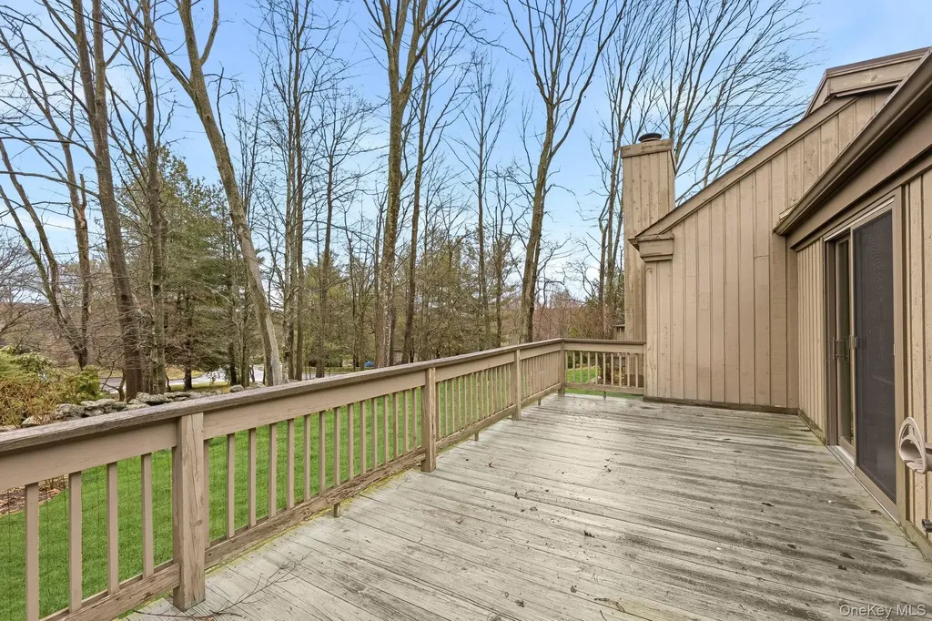 366 Heritage Hills Somers NY 10589
