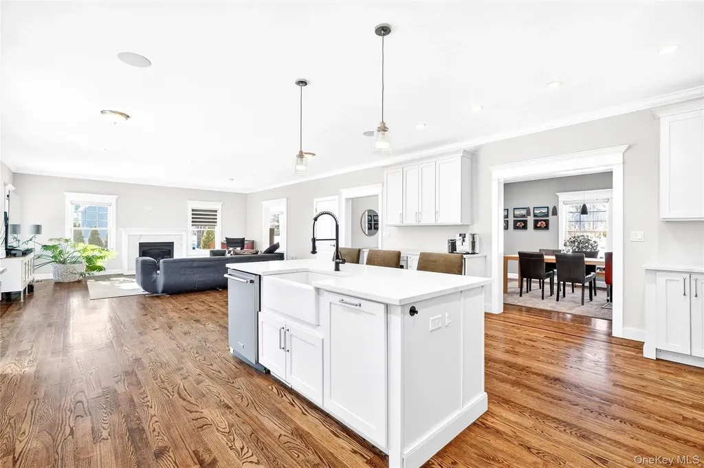 342 Willis Avenue Hawthorne NY 10532