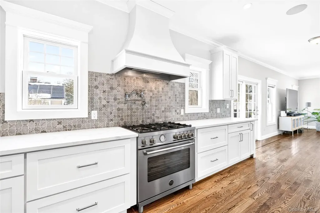 342 Willis Avenue Hawthorne NY 10532