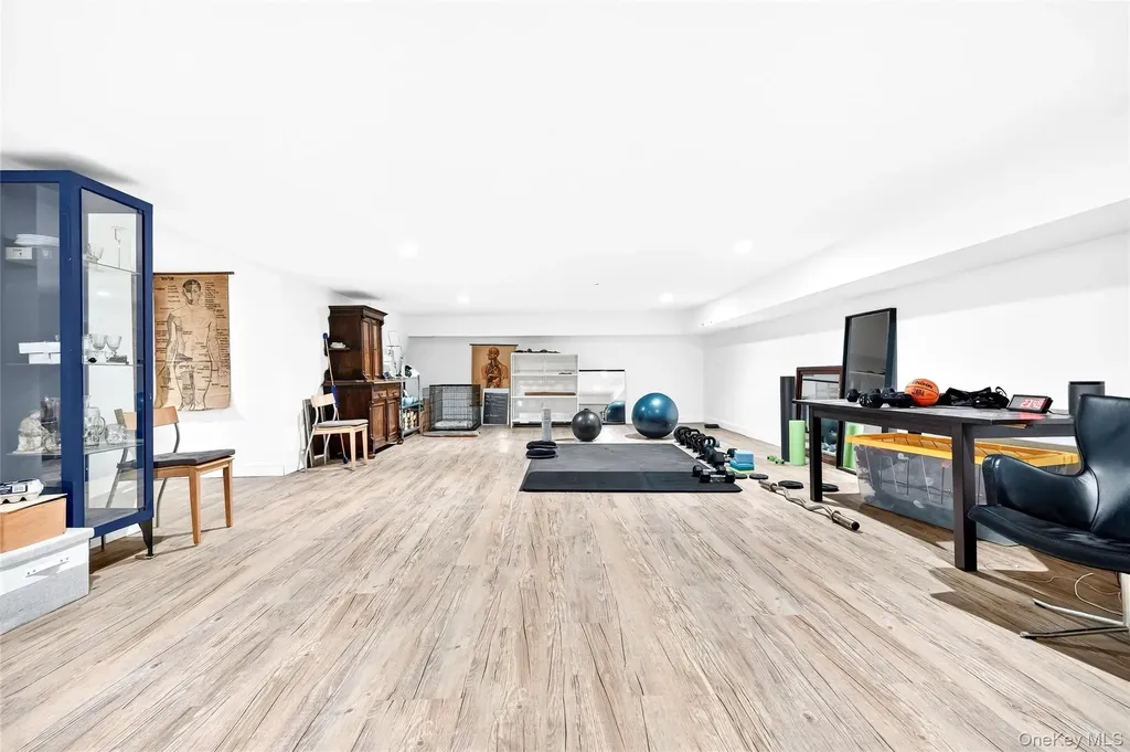 342 Willis Avenue Hawthorne NY 10532