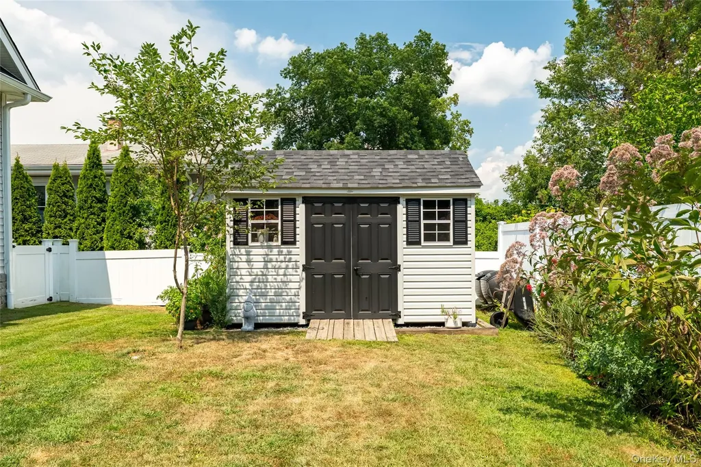 342 Willis Avenue Hawthorne NY 10532