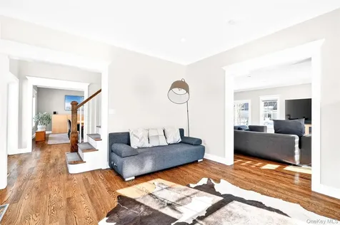 342 Willis Avenue Hawthorne NY 10532