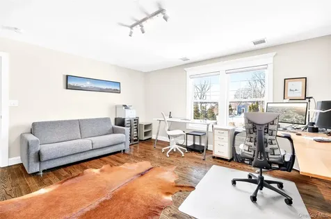 342 Willis Avenue Hawthorne NY 10532