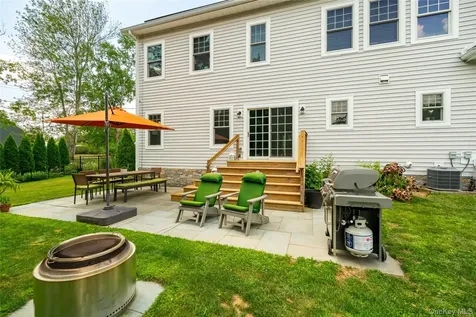 342 Willis Avenue Hawthorne NY 10532