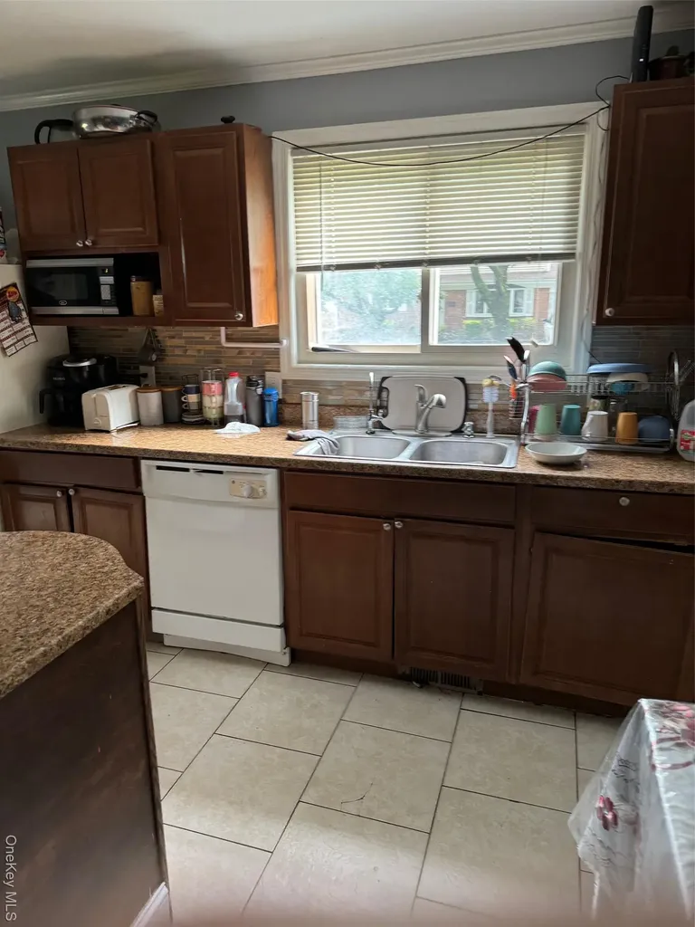45 Oakley Drive Huntington NY 11746