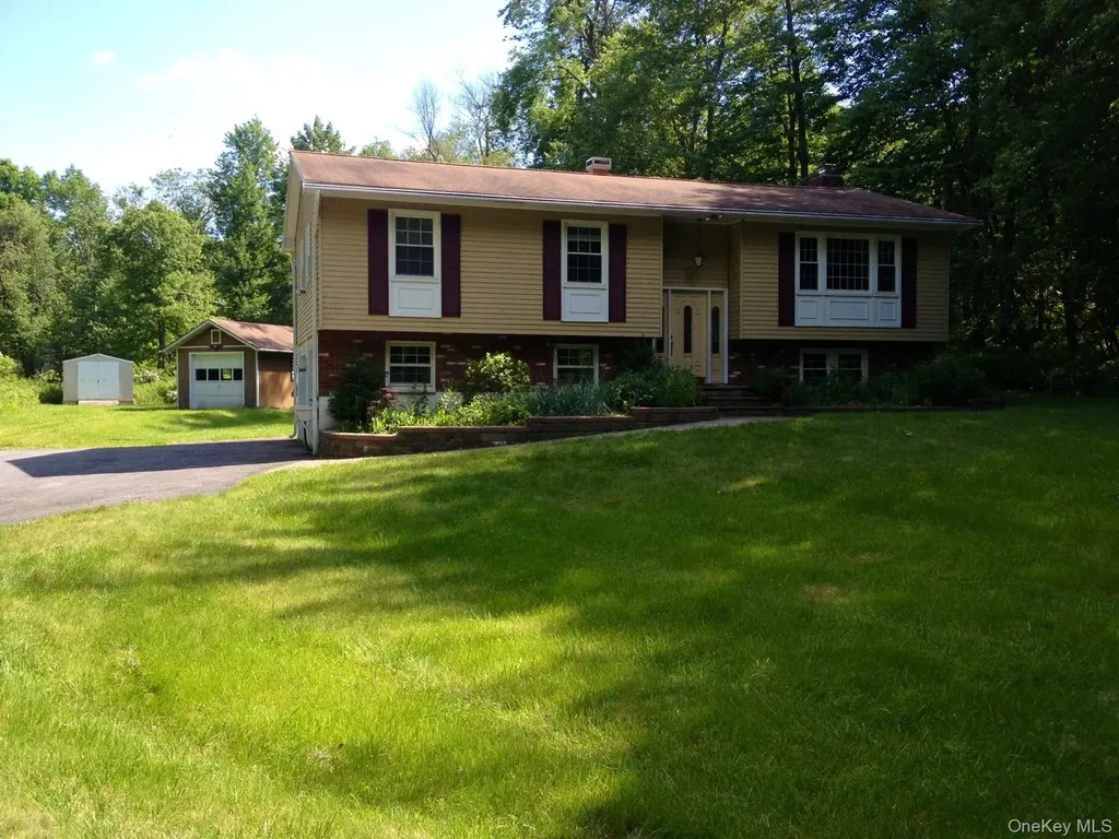 222 Highview Road Dover Plains NY 12522