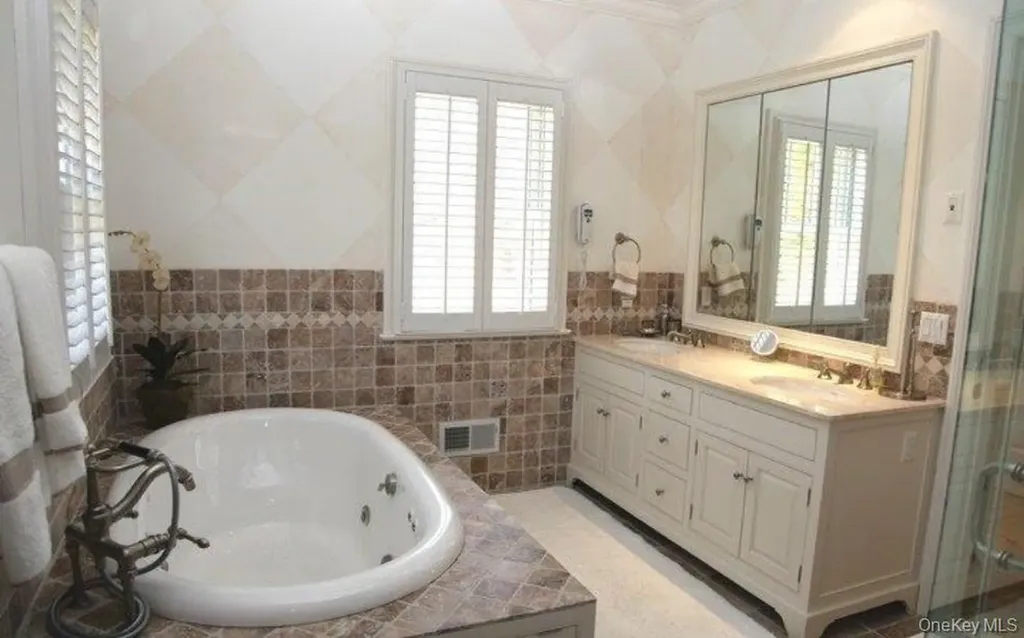 190 Jackson Landing Mattituck NY 11952
