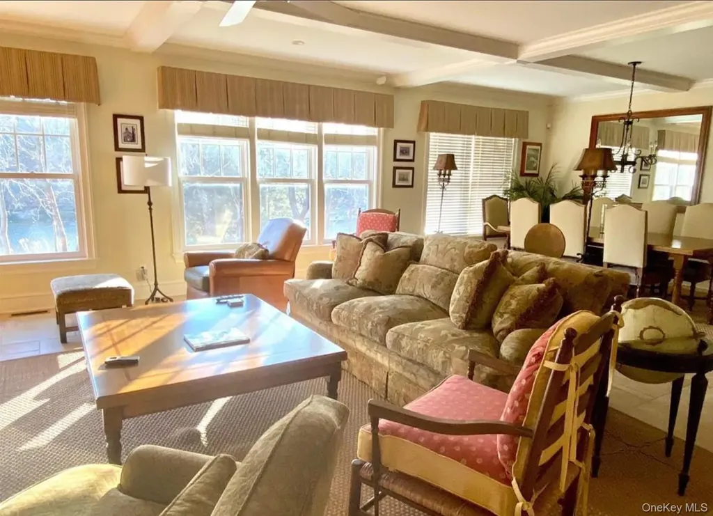 190 Jackson Landing Mattituck NY 11952
