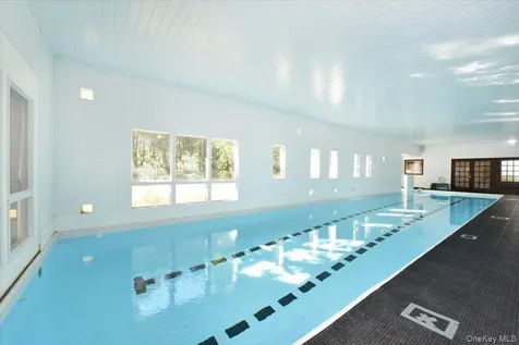 3 Mill Pond Lane Lattingtown NY 11560