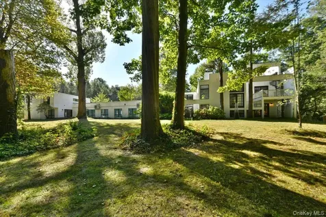 3 Mill Pond Lane Lattingtown NY 11560
