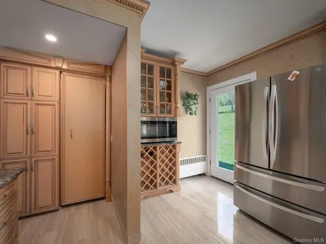 6204 Route 52 Ellenville NY 12428