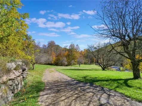 6204 Route 52 Ellenville NY 12428