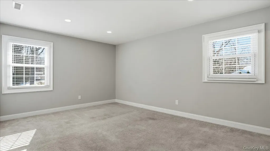59 Sycamore Circle Stony Brook NY 11790