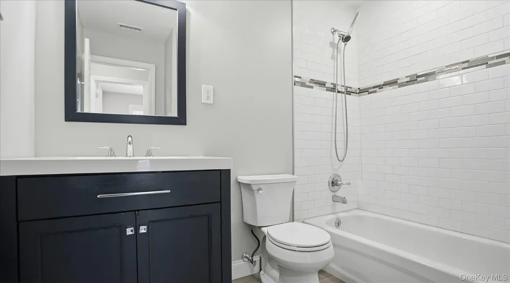 59 Sycamore Circle Stony Brook NY 11790