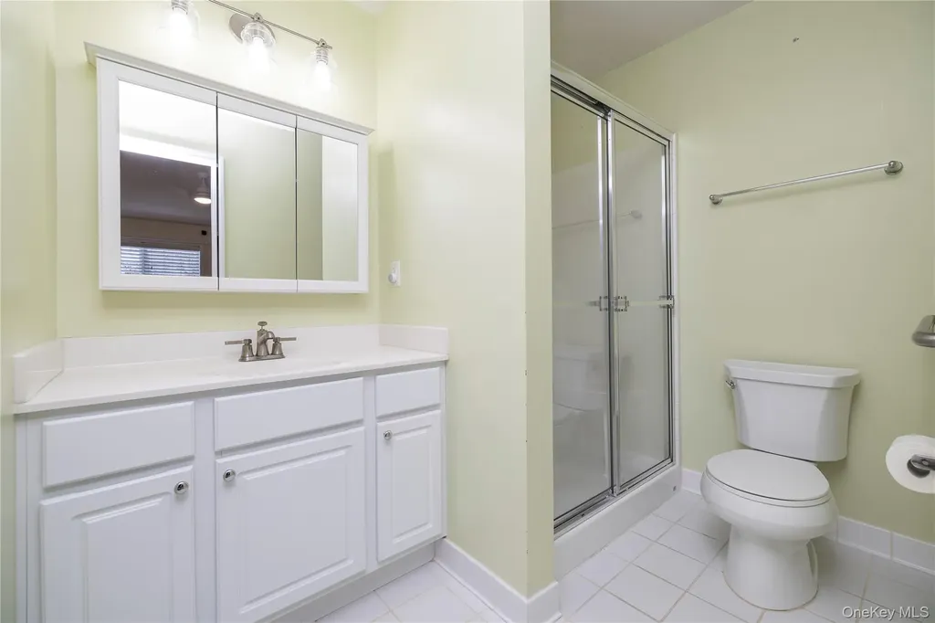 418 Willow Lane Valley Stream NY 11580