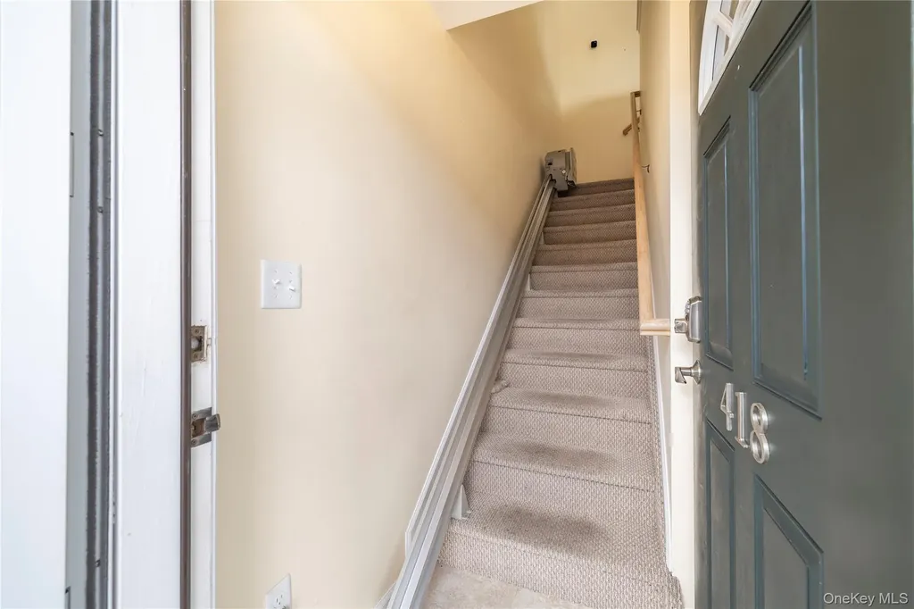 418 Willow Lane Valley Stream NY 11580