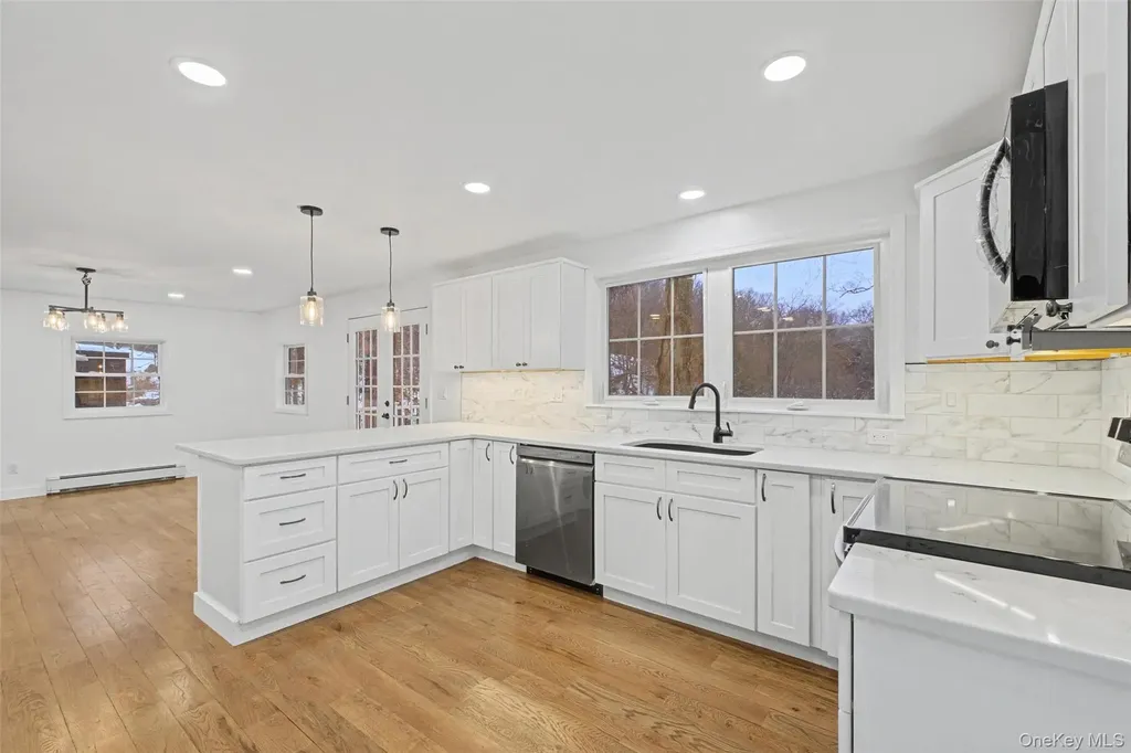 16 Cold Spring Road Putnam Valley NY 10579