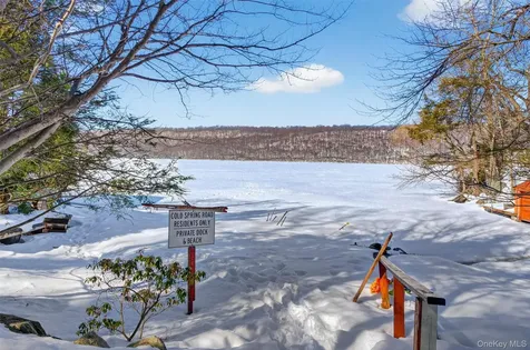 16 Cold Spring Road Putnam Valley NY 10579