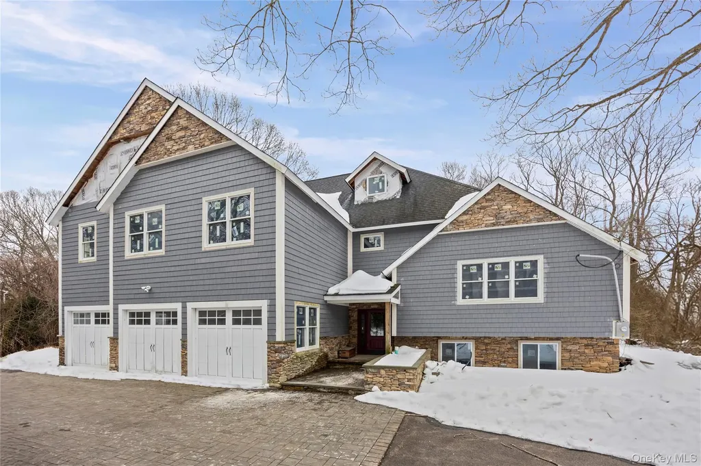 31 Valentine Road Shoreham NY 11786