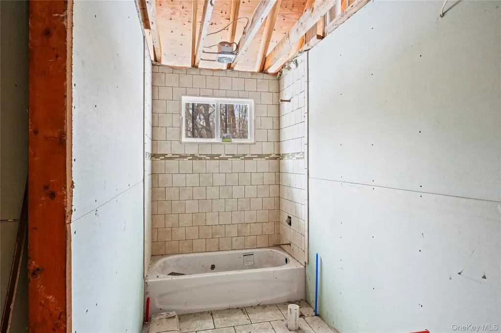 31 Valentine Road Shoreham NY 11786