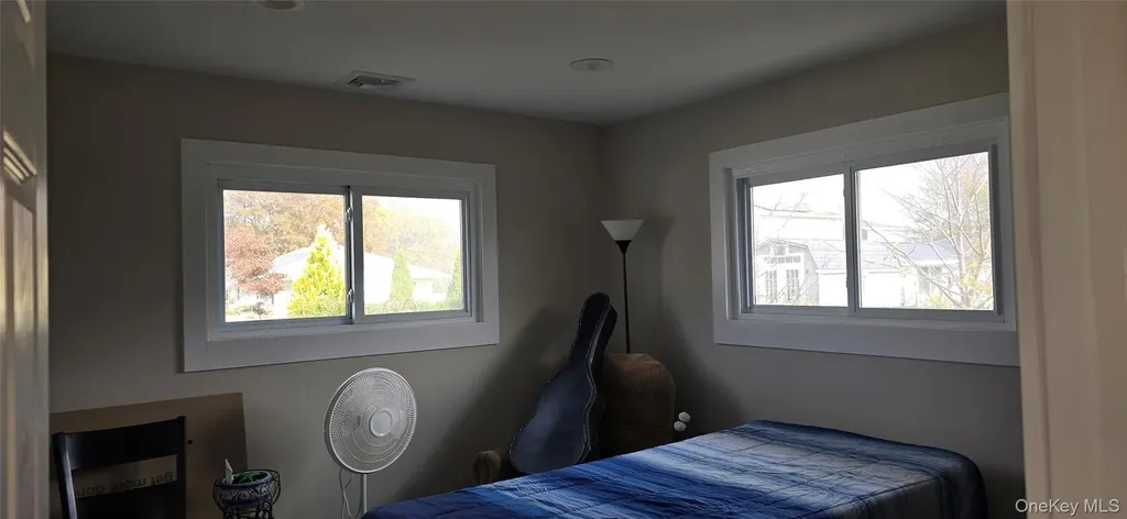 19 Kent Drive Shirley NY 11967