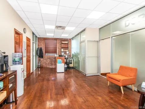 205-02 Jamaica Avenue Hollis NY 11423