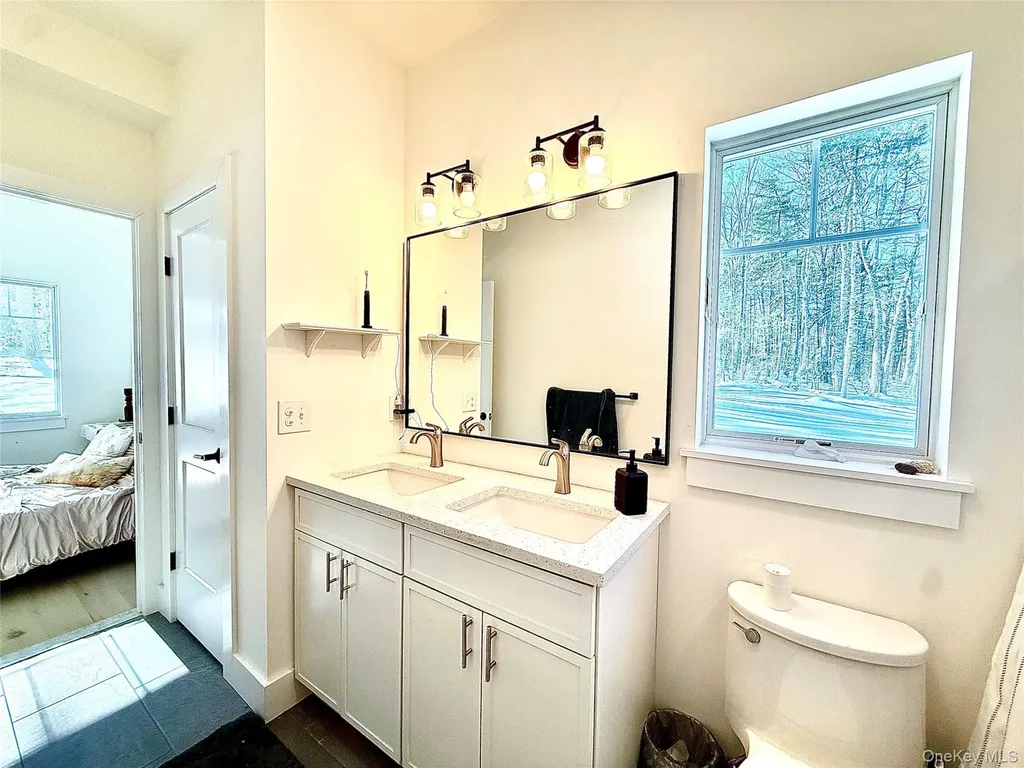 16 Leers Road Glen Spey NY 12737