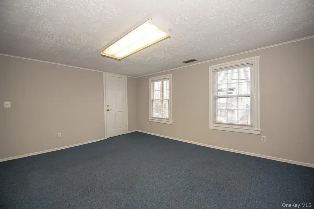206 E Main Street Babylon NY 11702