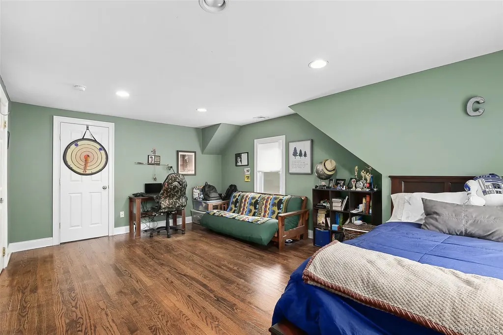 8 Goldwin Street Rye NY 10580