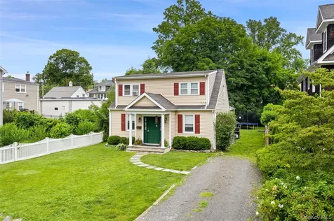 8 Goldwin Street Rye NY 10580