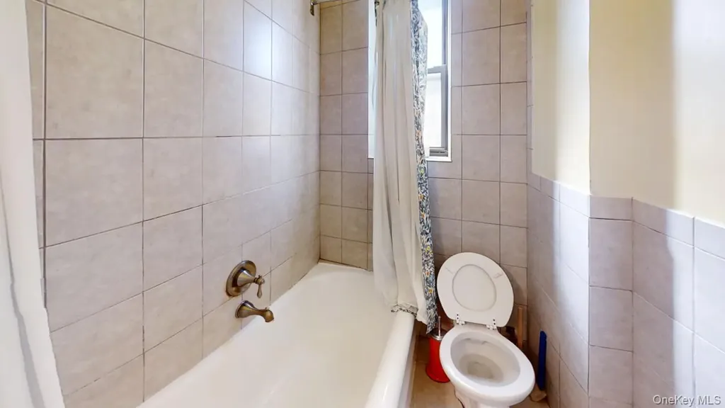 663 Locust Street Mount Vernon NY 10552