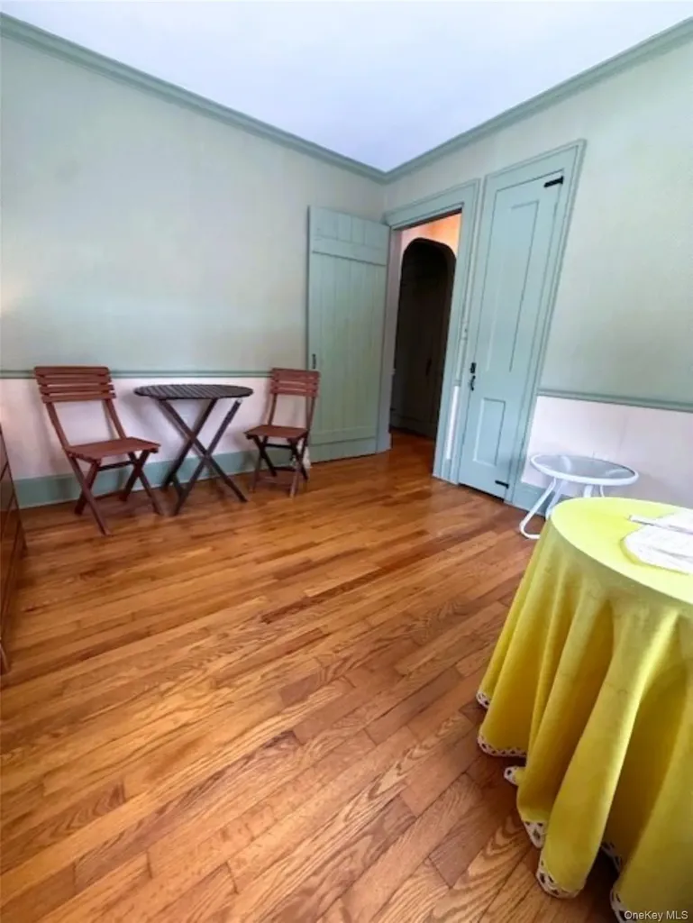10 Phillips Street Red Hook NY 12571